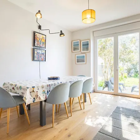 Cozy Breizh -4 Ch 8 Pers- 1km بيت للعطل
